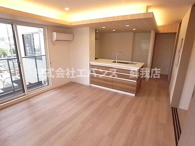居室・リビング　居間です