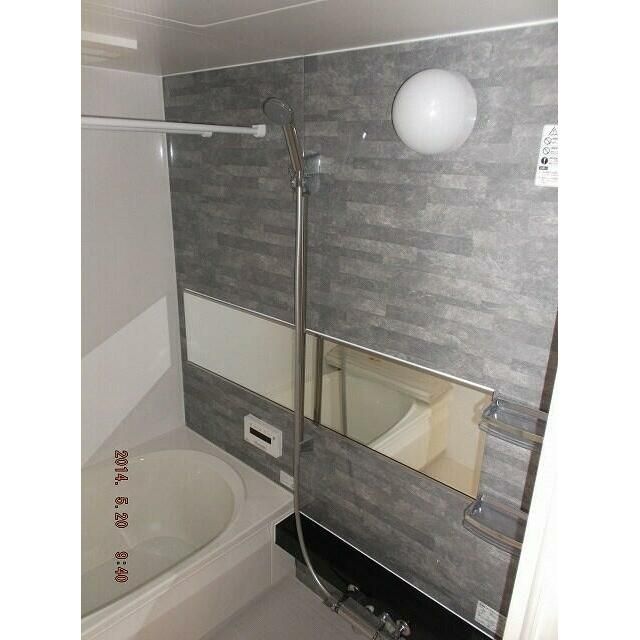 ノワールエブランの風呂写真