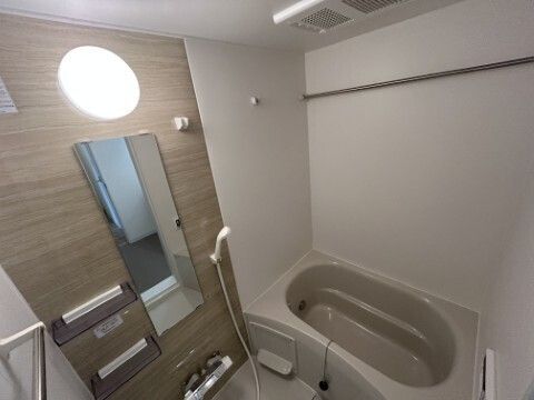 ＪＲ内房線 浜野駅 徒歩13分 3階建 築2年の風呂写真
