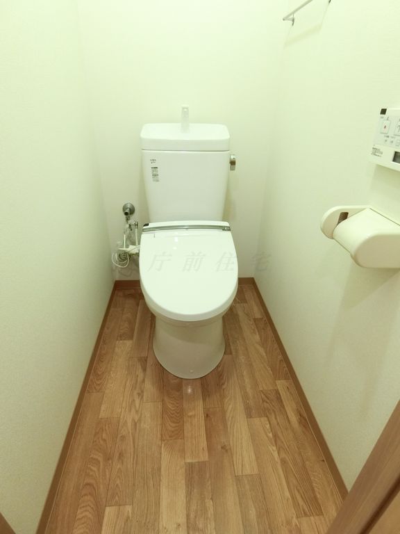 フェリシエ二条東洞院のトイレ写真