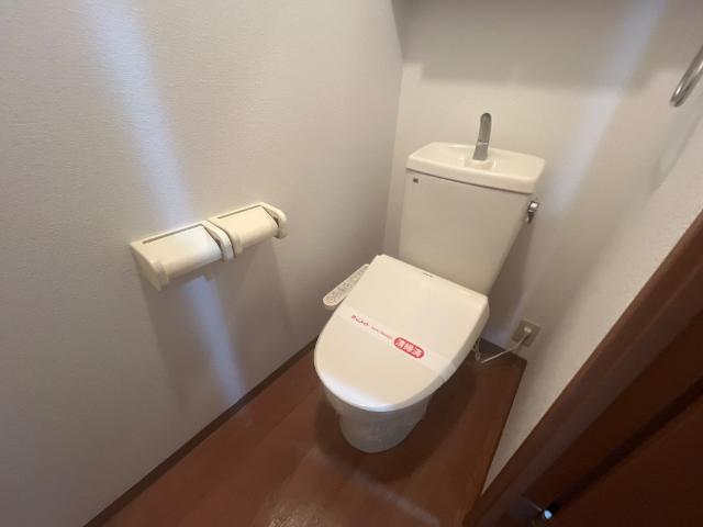 トイレ　シャワー付トイレ