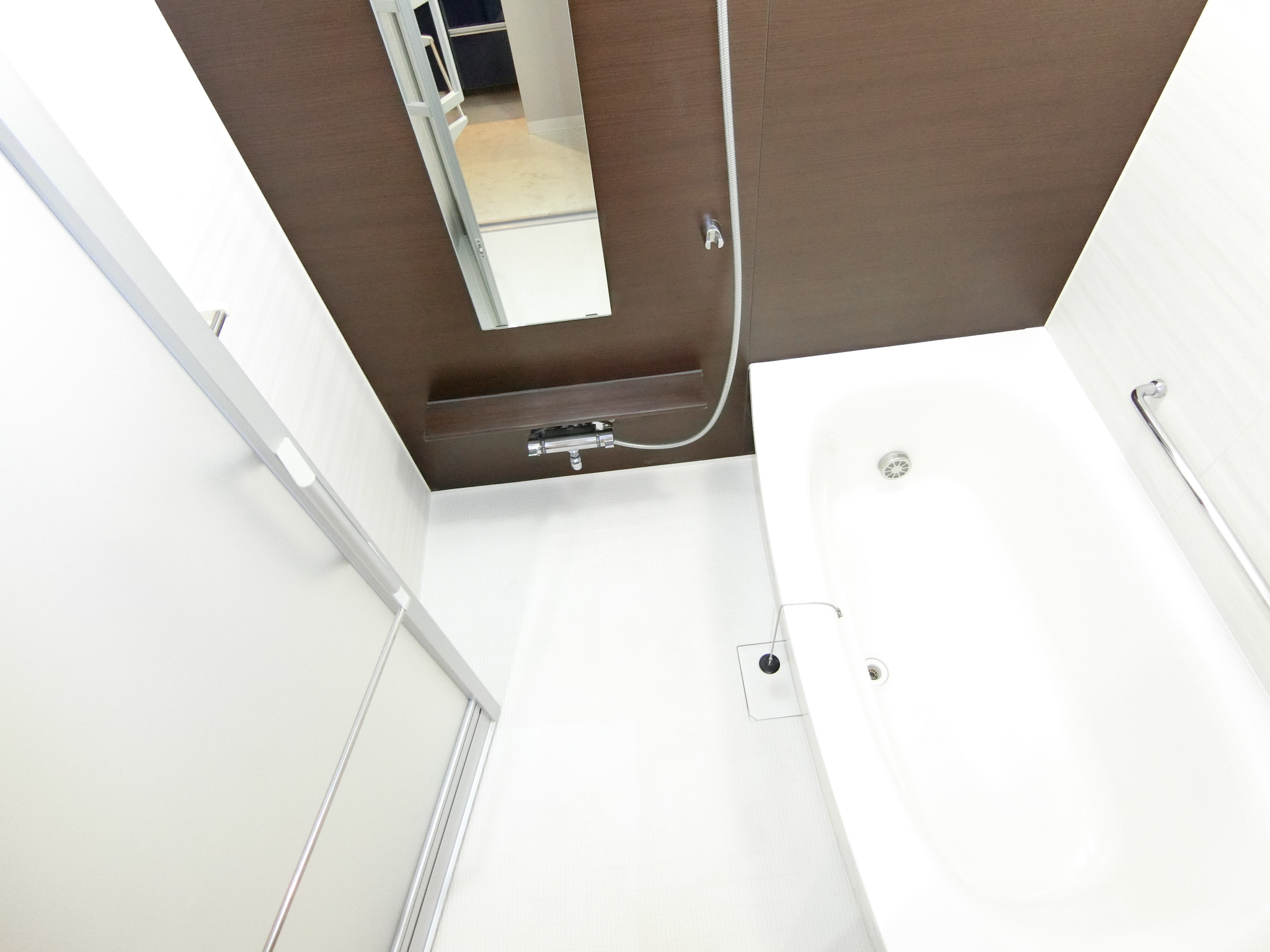 バス・シャワールーム　追い焚きバス