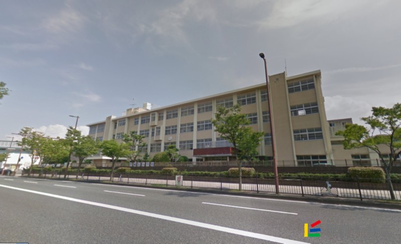 小学校　愛宕小学校（小学校）まで400m