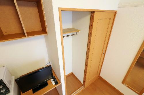 収納　大切な衣類を収納出来るクローゼットを完備！