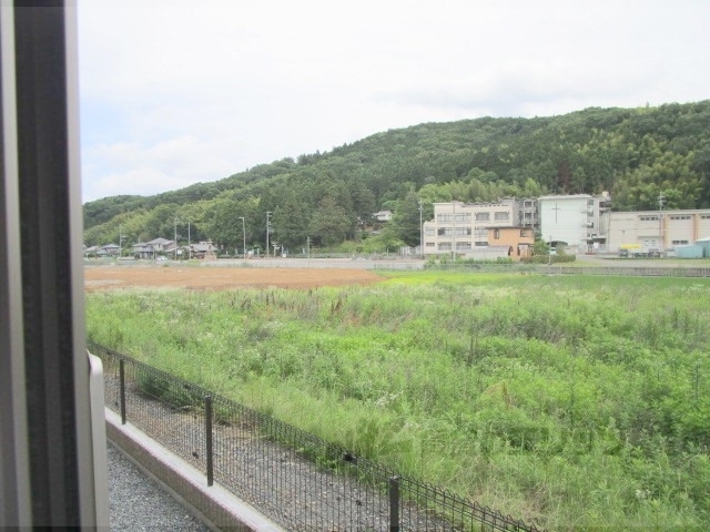 【南丹市園部町小桜町のアパートの眺望】