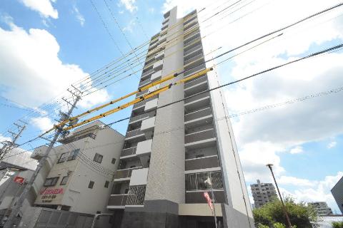 【名古屋市東区筒井のマンションの建物外観】