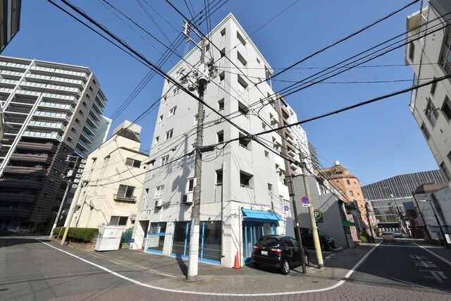 highs top表町の建物外観