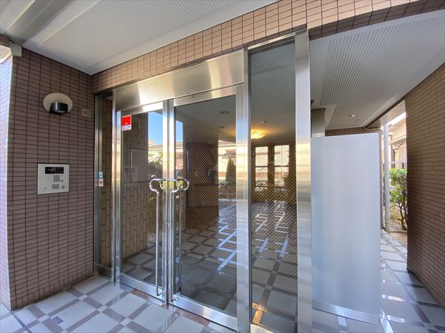 【八尾市青山町のマンションのセキュリティ】