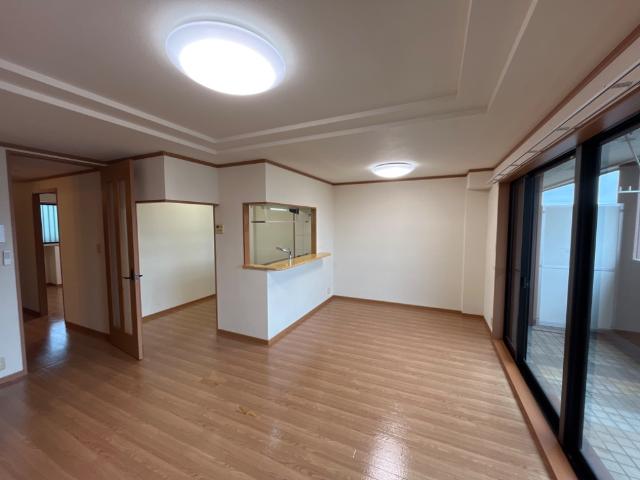 居室・リビング　リビング