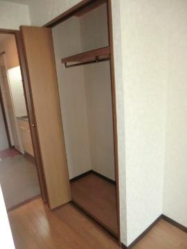 　収納　クローゼット
