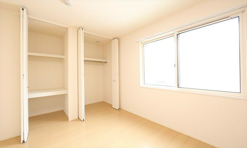 その他部屋・スペース　LDK11.8帖　洋室7.3帖　洋室6.0帖