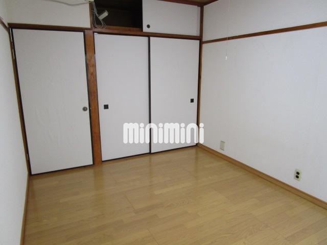 その他　キレイなフローリングの居室です