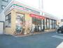 コンビニ　セブンイレブン（コンビニ）まで130m