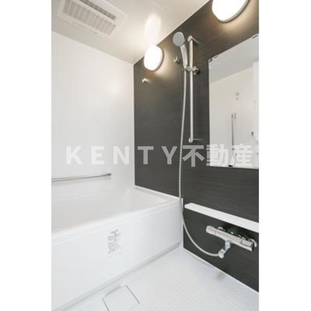 バス・シャワールーム　お風呂で日々の疲れを落としましょう