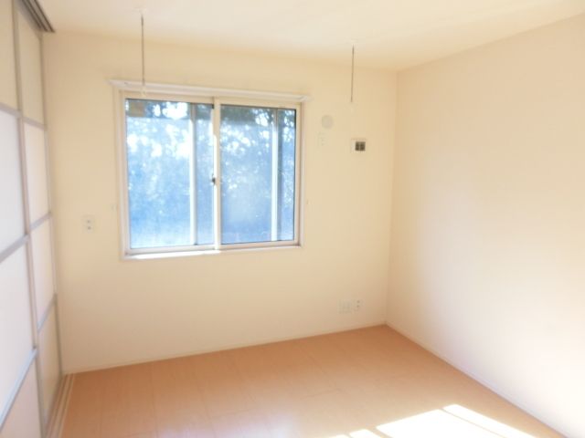 その他部屋・スペース　リビング横のお部屋です。