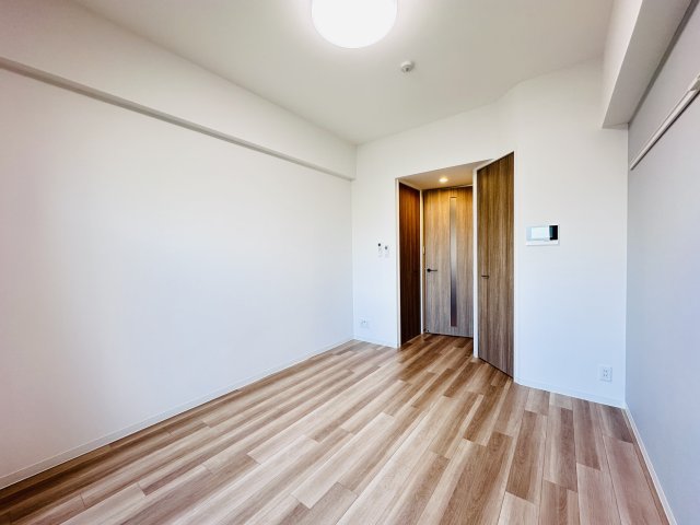 居室・リビング　同タイプの写真です。