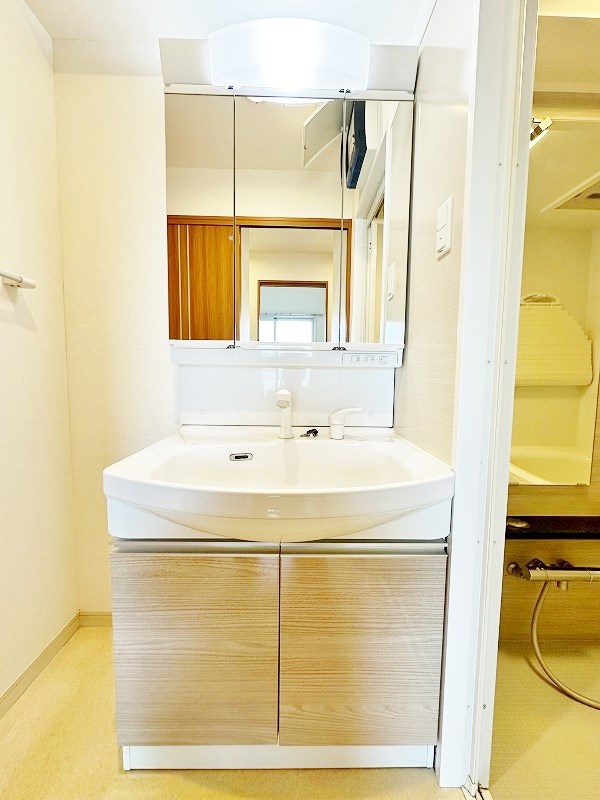 洗面設備　★洗面脱衣所/シャワー付き洗面台★