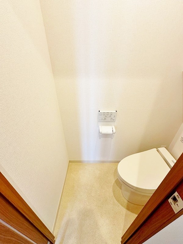 トイレ　★温水洗浄便座トイレ★