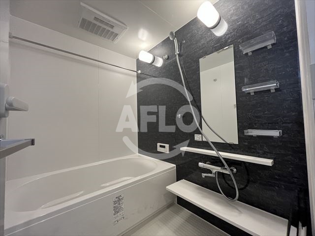 バス・シャワールーム　ベルンガーデン上本町　浴室