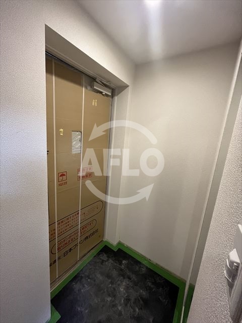 玄関　ベルンガーデン上本町　玄関