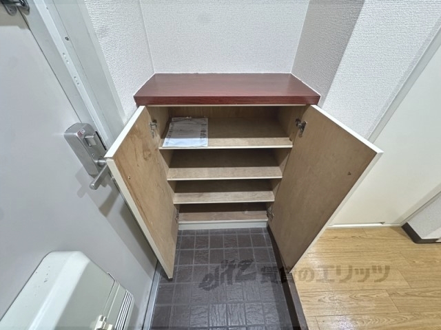 収納　下駄箱