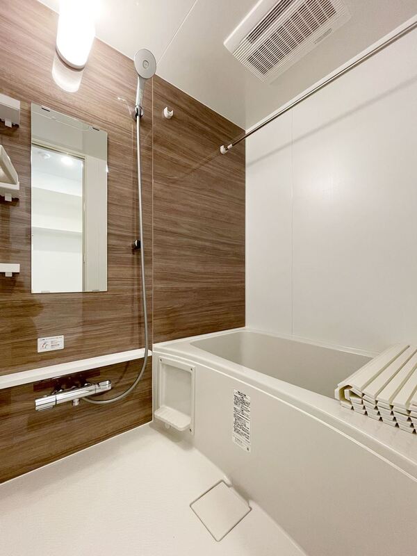 バス・シャワールーム　バス