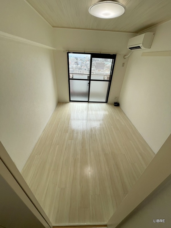 居室・リビング　広々した室内！