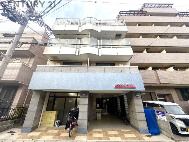 建物外観　防犯カメラ付きでセキュリティ面も安心です。