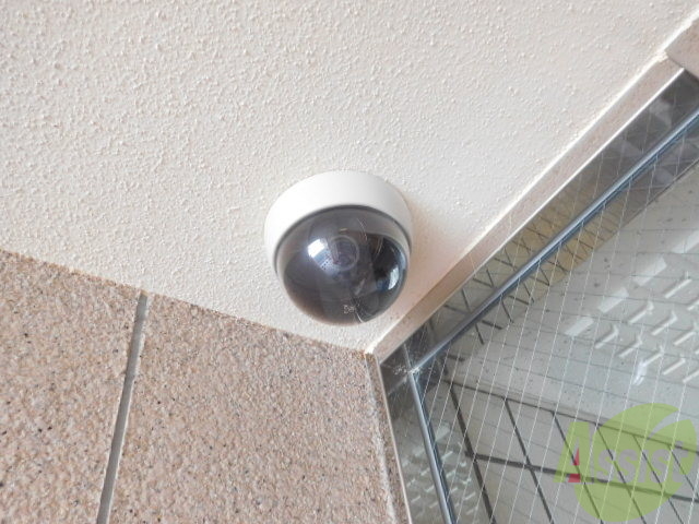 セキュリティ　たくさんついている防犯カメラ安心です