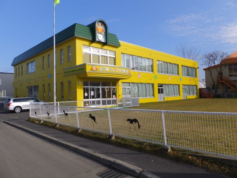 コンビニ　セブンイレブン釧路昭和4丁目店（コンビニ）まで221m