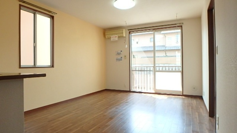 居室・リビング　図面と現状に相違がある場合には現状を優先