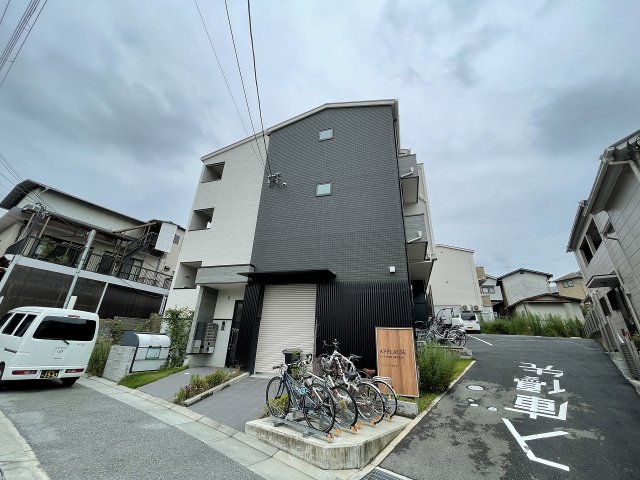 建物外観　安心のオートロック付き☆