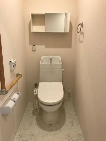 トイレ　シャワー付トイレ