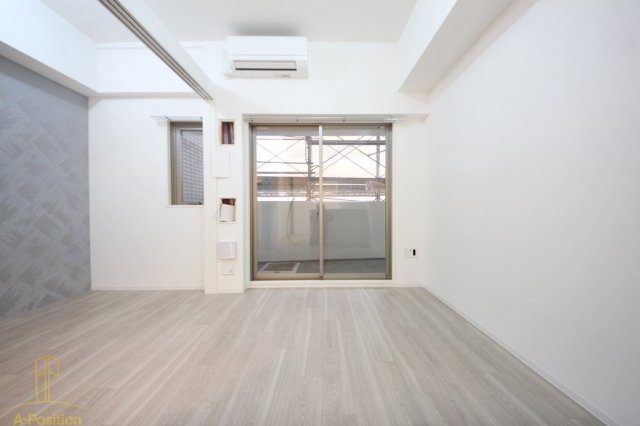 居室・リビング　セレニテ中崎町リアン