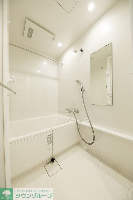 バス・シャワールーム　※写真は同タイプ住戸です。