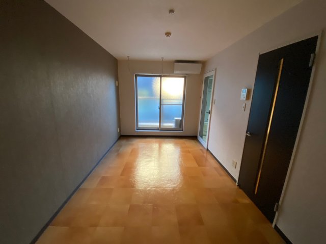 居室・リビング　Supreme