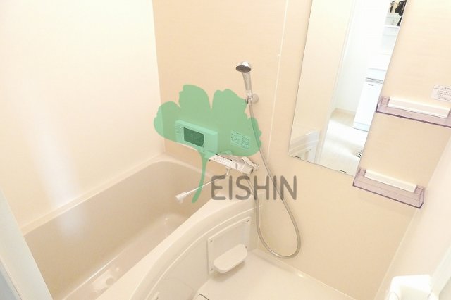 バス・シャワールーム　清潔感のある浴室です！