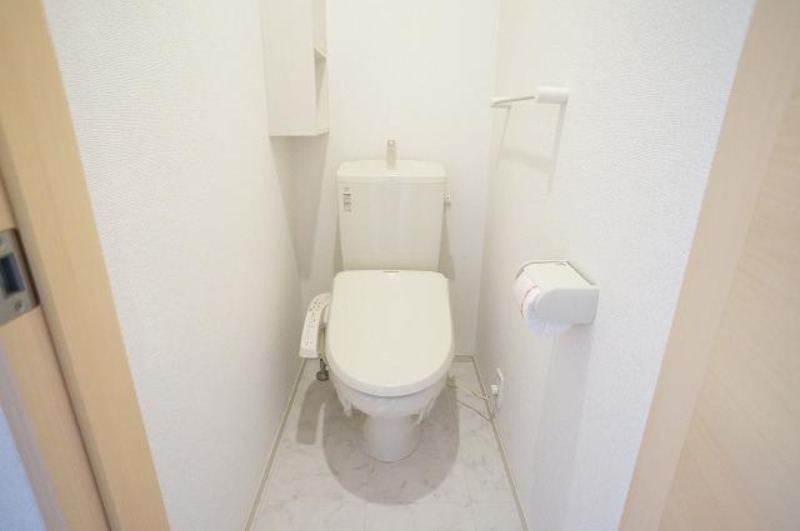 トイレ　図面と現状に相違がある場合には現状を優先