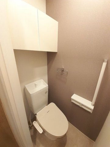 トイレ　トイレもきれいです