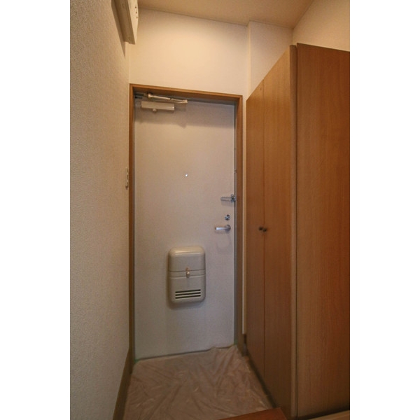 玄関　上の階のお部屋◇