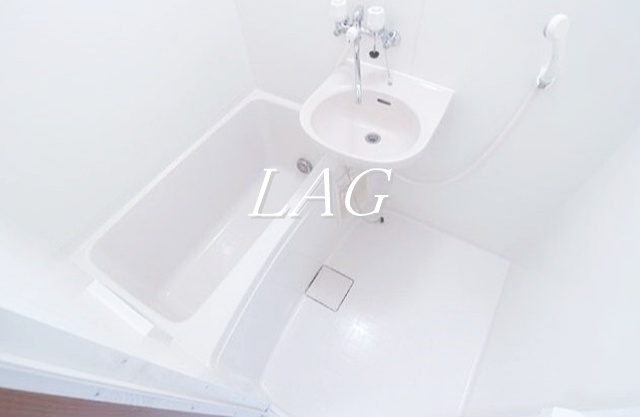 バス・シャワールーム　お風呂です。