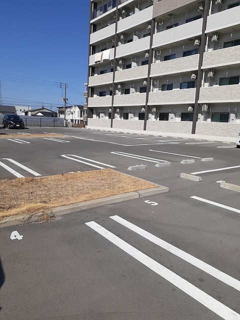 駐車場　駐車場があります