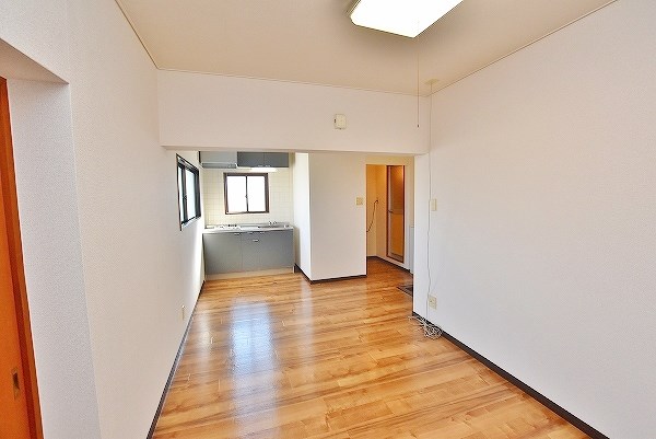 居室・リビング　★LDK10帖★