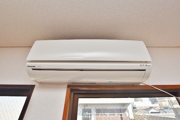 その他　★エアコン★