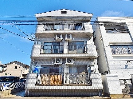 建物外観　★外観★