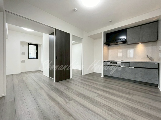 居室・リビング　白基調のリビング♪