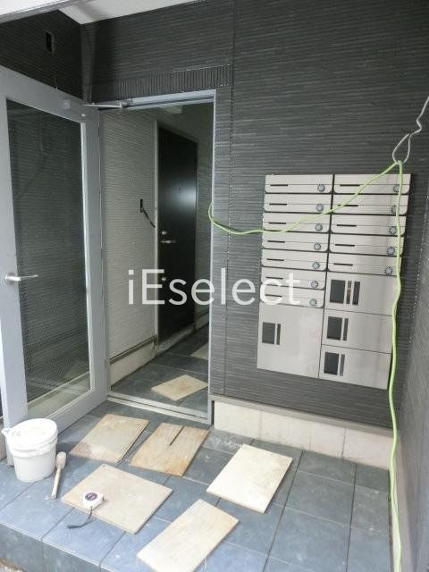 エントランス　オートロック付きでセキュリティもバッチリ！