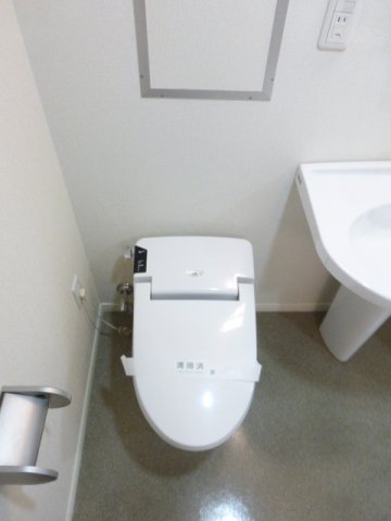 トイレ　トイレ