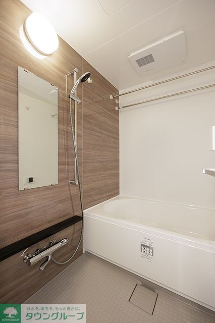 バス・シャワールーム　※写真は同タイプ住戸です。