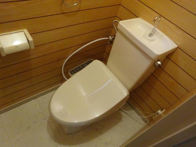 トイレ　別部屋参考写真